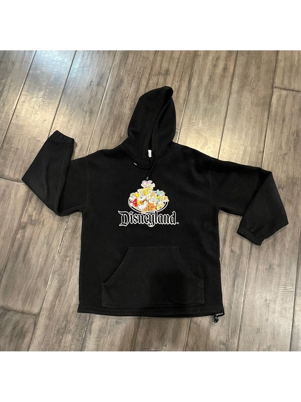 Vintage Disney Snow White and the Seven Dwarfs Black Sweatshirt- Size Medium